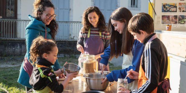 Atelier cuisine créative en famille près de Bourg-en-Bresse