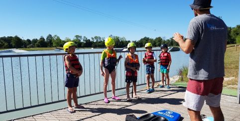 Créneau d'initiation enfant au téléski nautique pour les 9-12 ans, EXO 01 La Rena, Lent