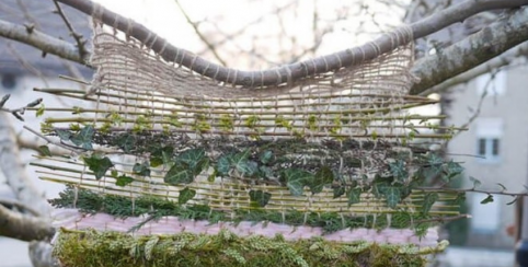 Atelier tissage végétal à l'Ecomusée maison de Pays en Bresse Saint Etienne-du-Bois