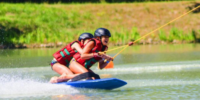 Nouveau ! Créneau téléski nautique réservé aux filles à EXO 01, près de Bourg-en-Bresse