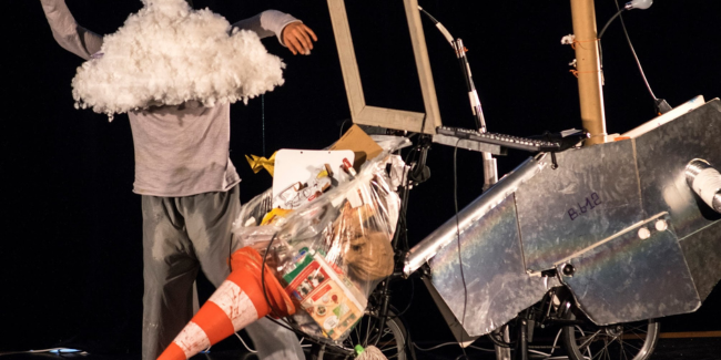 "Wodod", Spectacle de cirque et de danse au théatre Le Bordeau, Saint-Genis-Pouilly