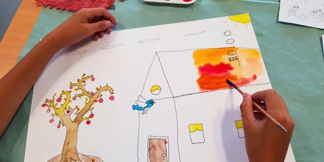 Atelier dessin en famille à la Maison de l'Eau et de la Nature à Pont-de-Vaux