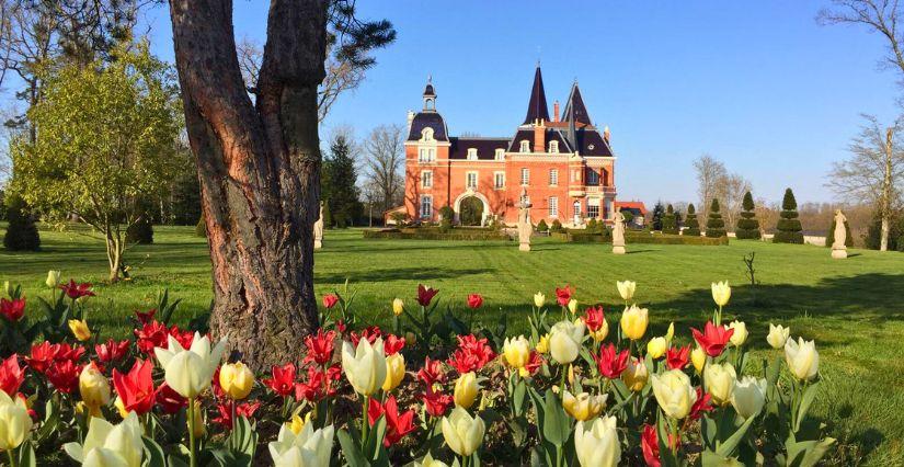 Chasse aux oeufs en famille au château des Creusettes dans la Dombes