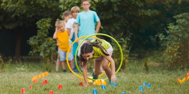 Les Petites Olympiades : parcours sportifs pour enfant au musée du Bugey-Valromey, près de Belley 