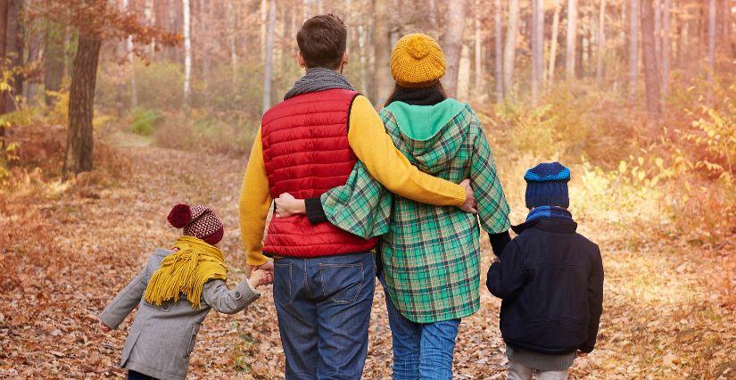 « Promenons-nous dans les bois » : sortie nature en famille avec la Maison de l'Eau et de la Nature