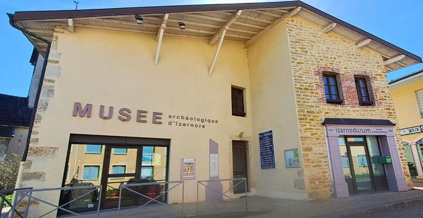 Visites et Ateliers ludiques en famille au Musée Archéologique d’Izernore, à 20 min d'Oyonnax et Nantua